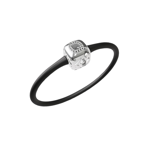 Signature Platinum Bracelet ( Q ) - Small